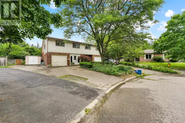 Waterloo, ON N2L6B4,370A CHURCHILL COURT