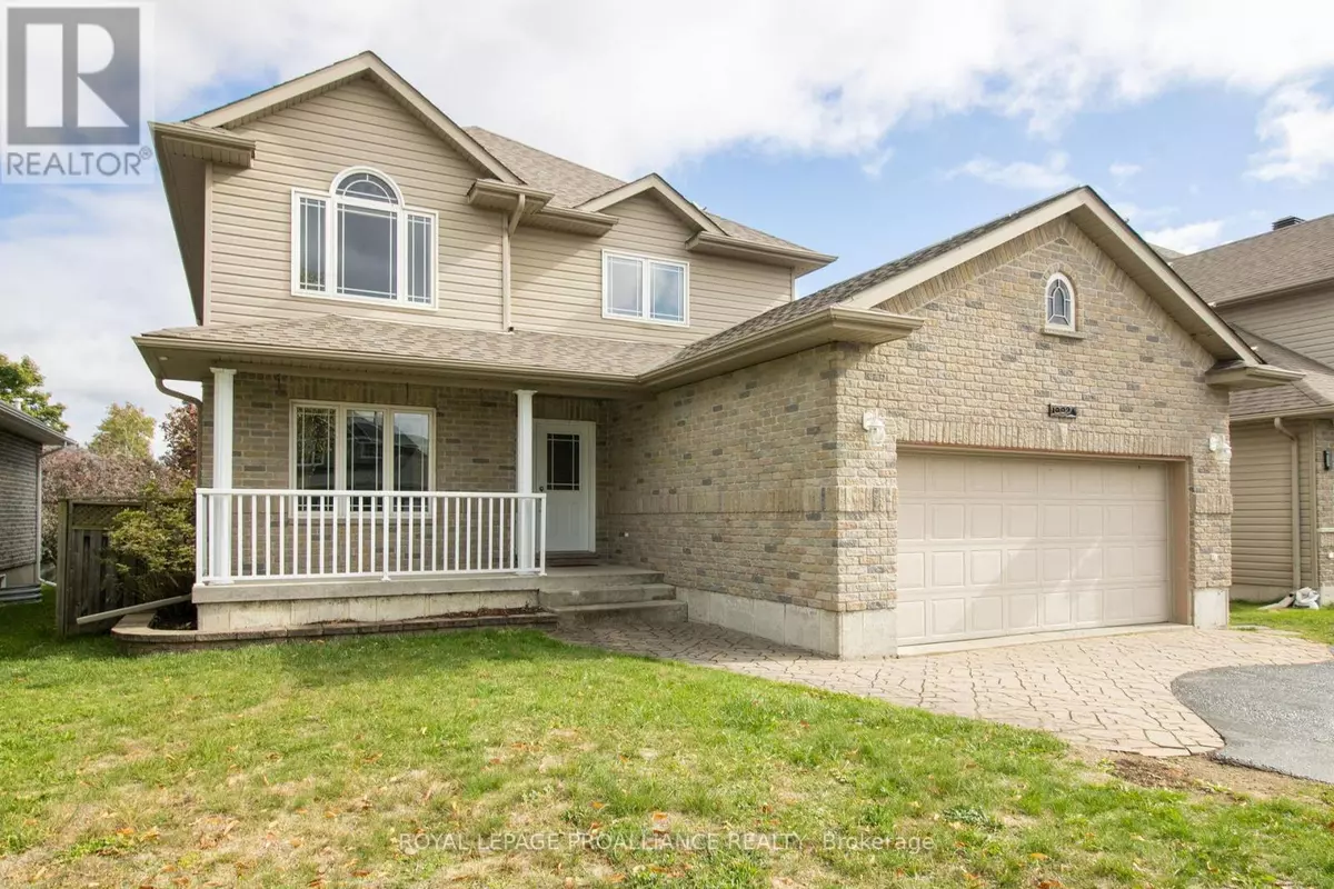 Brockville, ON K6V7N1,1009 CRESTWOOD DRIVE