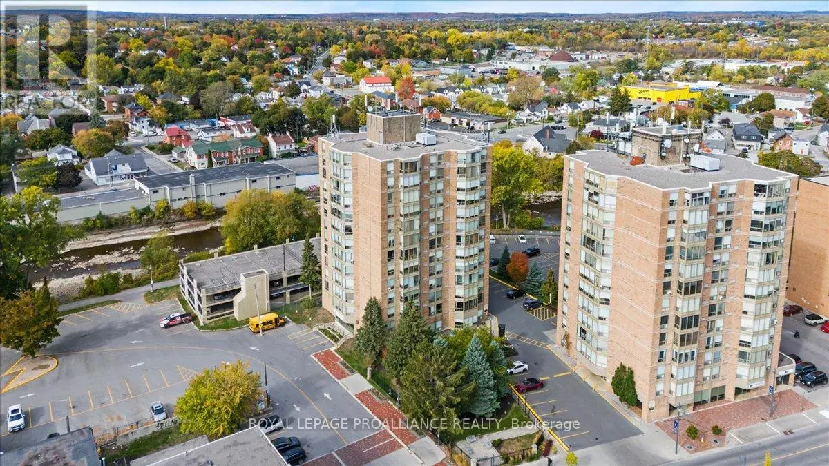 Belleville (belleville Ward), ON K8N5M4,344 Front ST #201