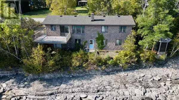 Northern Bruce Peninsula, ON N0H1W0,248 ISTHMUS BAY ROAD