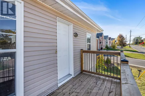 Clarence-rockland, ON K4K1H6,2053 CATHERINE STREET