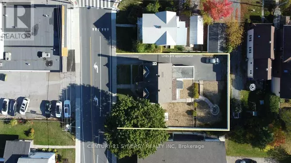 Arnprior, ON K7S2K6,61 DANIEL STREET N