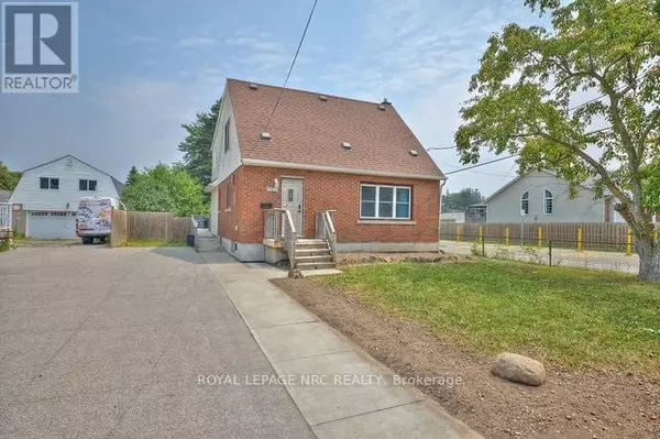 3090 DORCHESTER ROAD, Niagara Falls (stamford), ON L2J2Z7