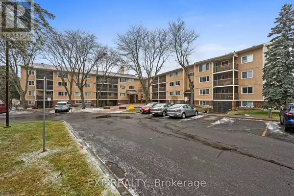 Ottawa, ON K1C4P6,6376 Bilberry DR #306