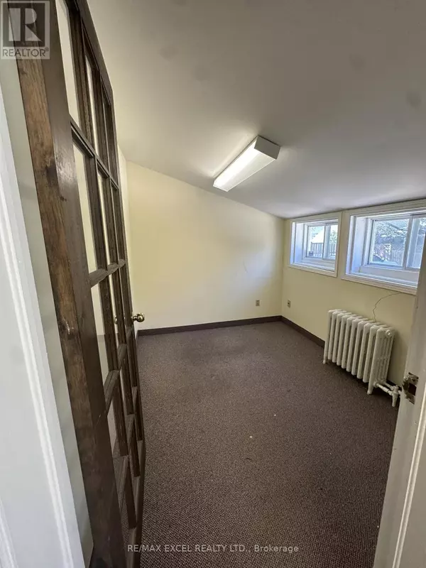 Cobourg, ON K9A3R4,319 DIVISION STREET