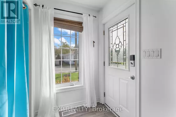 Fort Erie (crystal Beach), ON L0S1B0,314 LINCOLN ROAD W