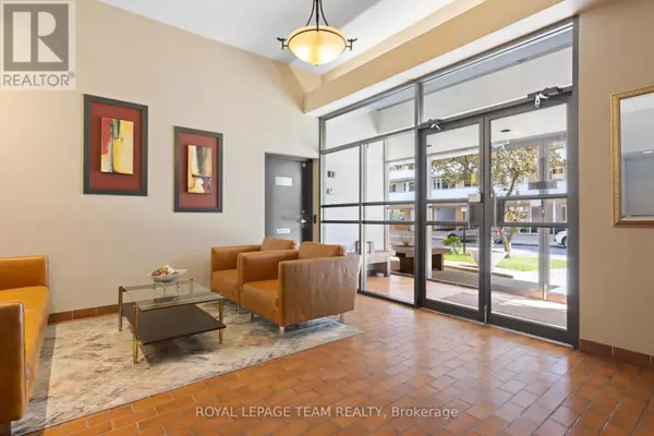 Ottawa, ON K2P2H1,141 Somerset ST West #503