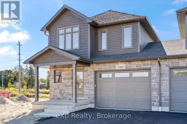 Wellington North (mount Forest), ON N0G2L2,544 NEWFOUNDLAND STREET