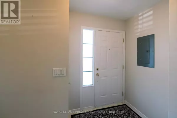 Belleville (thurlow Ward), ON K8N4Z6,351 Cannifton RD North #8