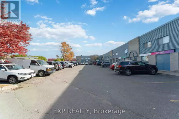 Ottawa, ON K1J9J1,1010 Polytek ST #17