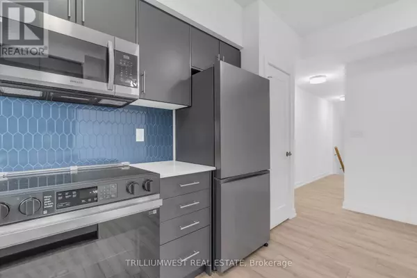 940 ST. DAVID ST North #108, Centre Wellington (fergus), ON N1M2W3