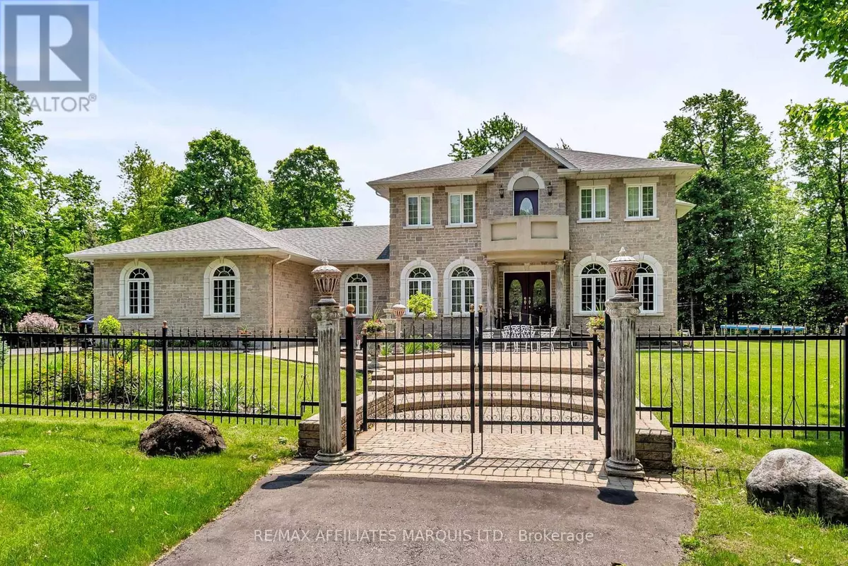 South Stormont, ON K0C1P0,16935 BEAVER DAM DRIVE