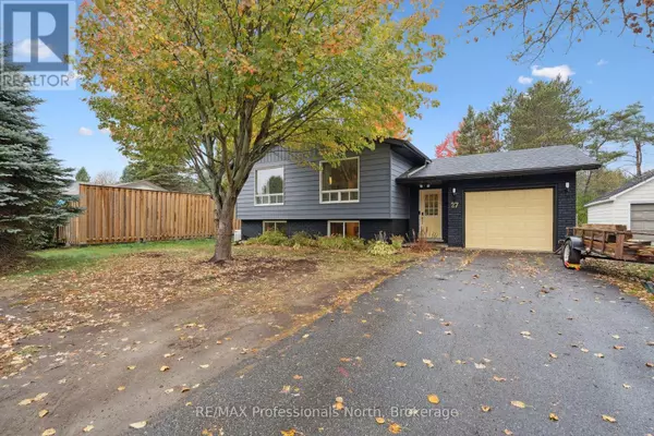 27 GOULDIE STREET, Huntsville (chaffey), ON P1H1M5