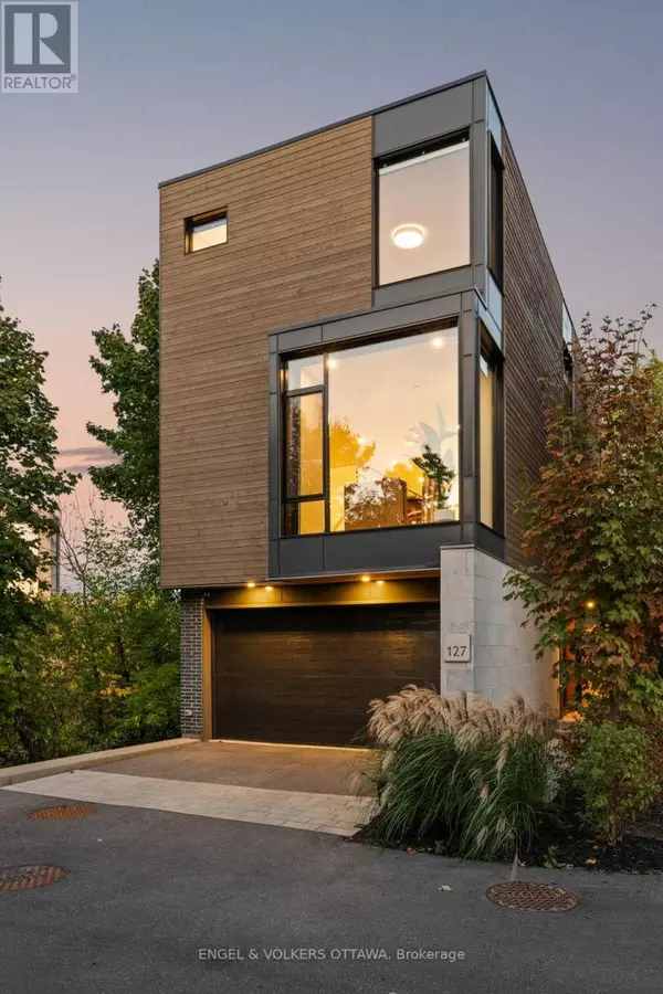 127 PERIDOT PRIVATE, Ottawa, ON K2C3M3