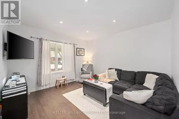 London East (east F), ON N6B2C6,592 ROSEDALE STREET