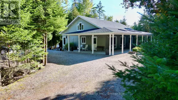 51 LAKEWOOD COUNTRY LANE, Northern Bruce Peninsula, ON N0H1W0