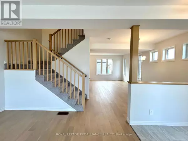 Belleville (thurlow Ward), ON K8N0S6,12 RIVERSTONE WAY