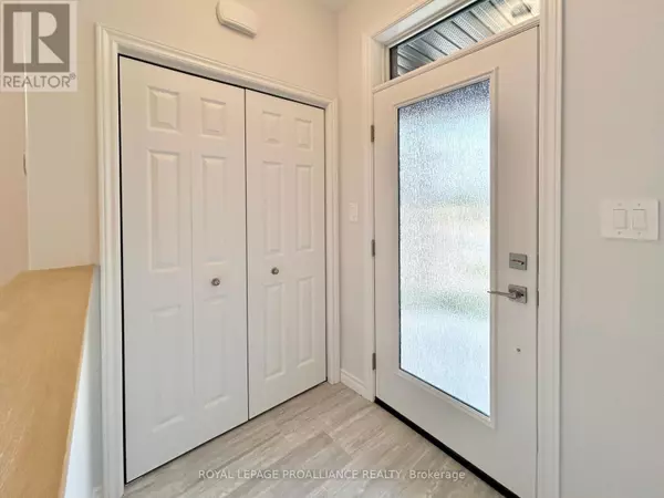 Belleville (thurlow Ward), ON K8N0S6,12 RIVERSTONE WAY