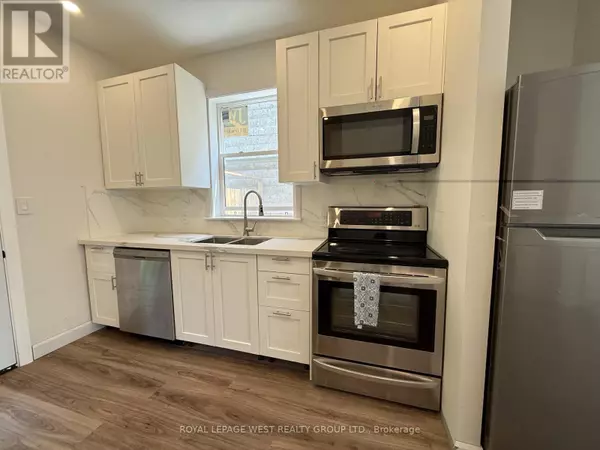 13 HIGHLAND AVENUE, Hamilton (crown Point), ON L8L1Y7