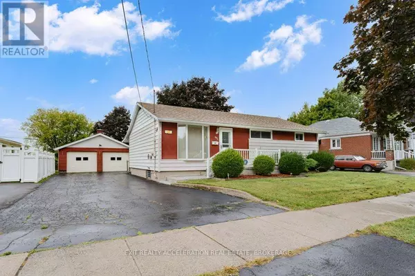 904 VICTORIA STREET, Kingston (east Of Sir John A. Blvd), ON K7K4T8