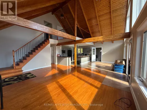 South Stormont, ON K0C2A0,16855 COUNTY RD 18 ROAD