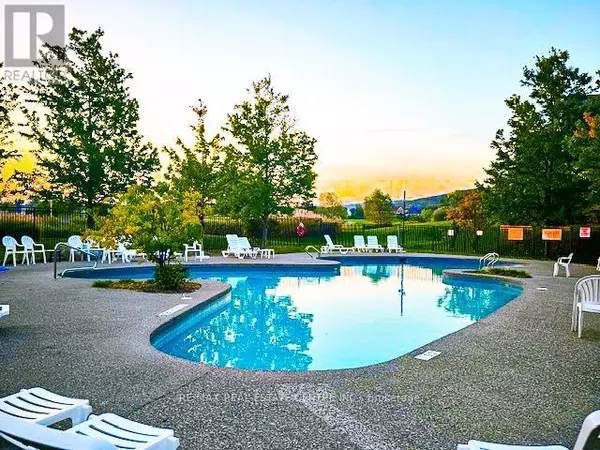 Blue Mountains, ON L9Y0P8,125 FAIRWAY CT #228