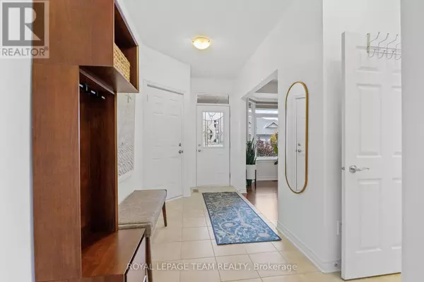 Ottawa, ON K2V0B9,248 SHINNY AVENUE