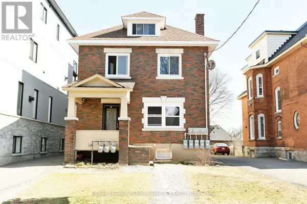 26 AYLMER AVENUE, Ottawa, ON K1S2W9