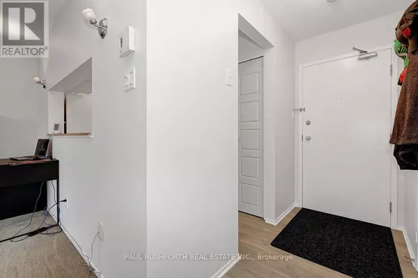 Ottawa, ON K1K4M2,260 Brittany DR #214