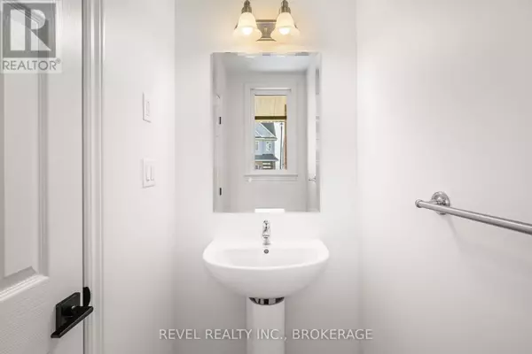 Kingston (east Gardiners Rd), ON K7M0H8,1413 DEMERS AVENUE