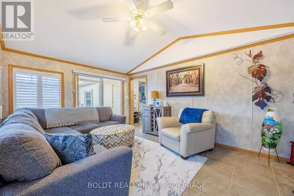 Fort Erie (black Creek), ON L0S1S1,3033 Townline RD #101