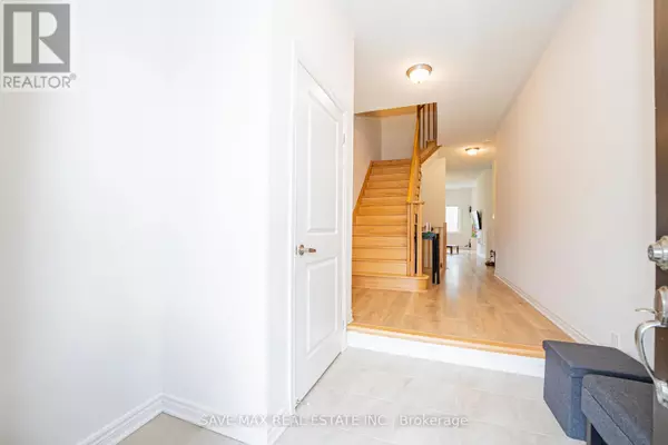 Thorold (rolling Meadows), ON L2V0B8,136 SAPPHIRE WAY W