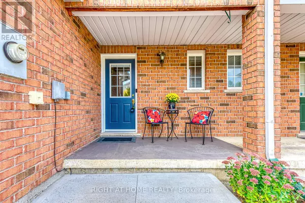 Waterloo, ON N2T2S1,457 LAUREL GATE DRIVE