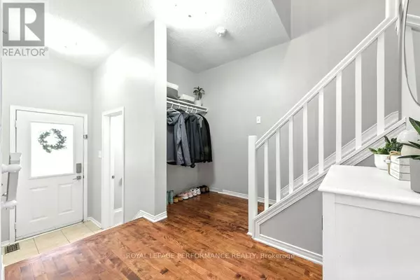 Ottawa, ON K1C7L9,1649 GREYWOOD DRIVE