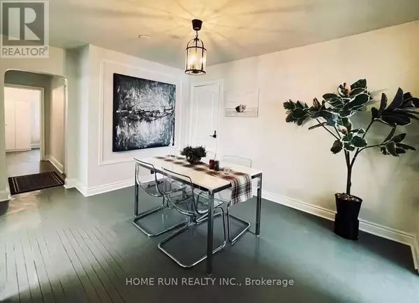 Ottawa, ON K1L7L3,378 ENFIELD AVENUE