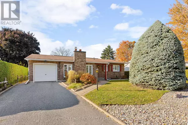 12 WYNFORD AVENUE, Ottawa, ON K2G3Z3