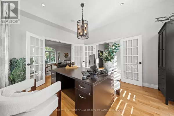 Cambridge, ON N1T1W8,80 CEDARBROOK COURT