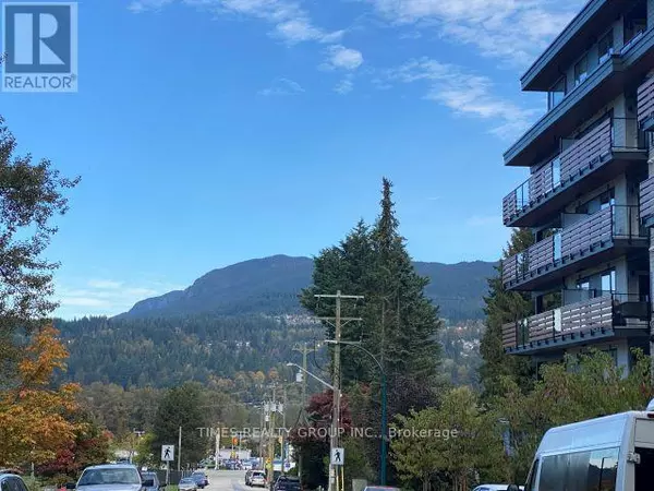 Port Moody, BC V3H0N7,150 James RD #404