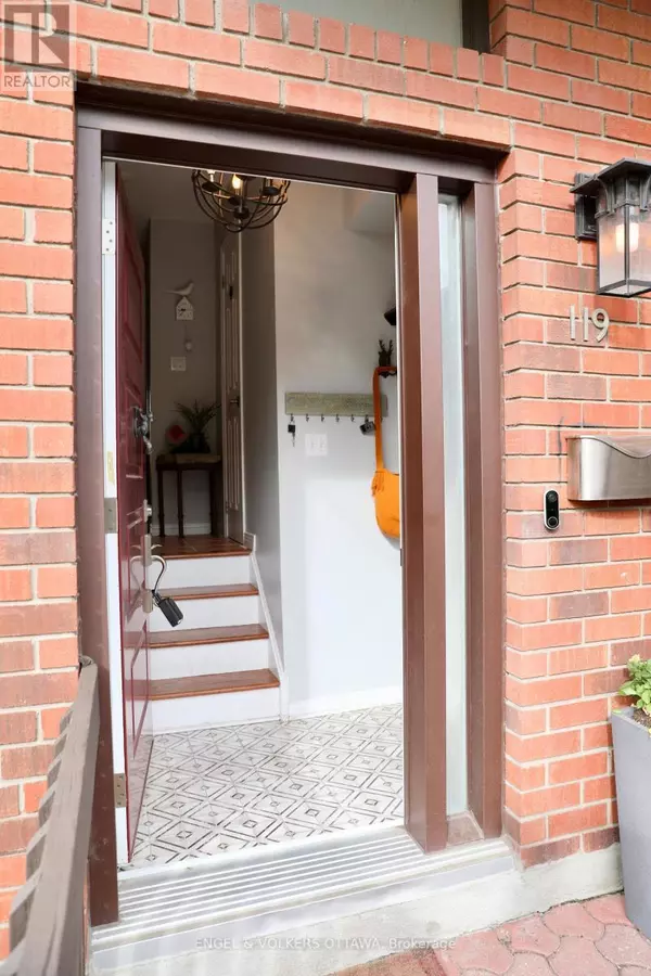 Ottawa, ON K1R6C6,119 PERCY STREET