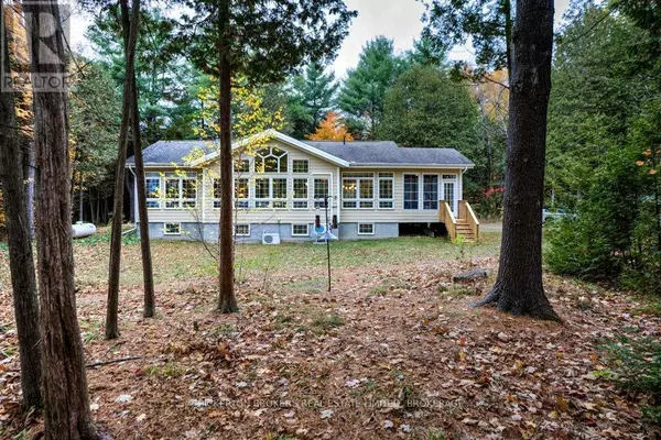 Rideau Lakes, ON K0G1E0,252 D LB2 COONS ROAD E