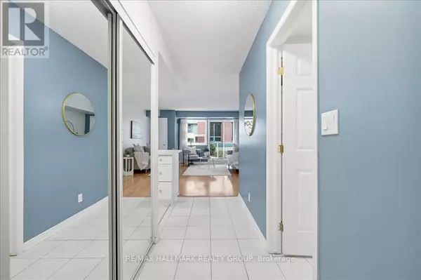 Ottawa, ON K1E3X9,320 Centrum BLVD #206