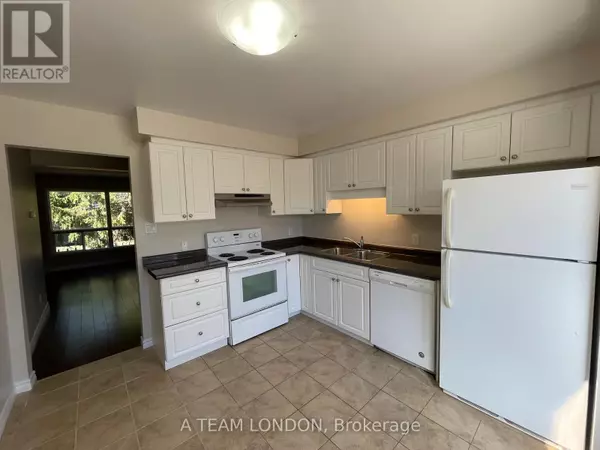 London South (south R), ON N6C5T6,35 Waterman AVE #53