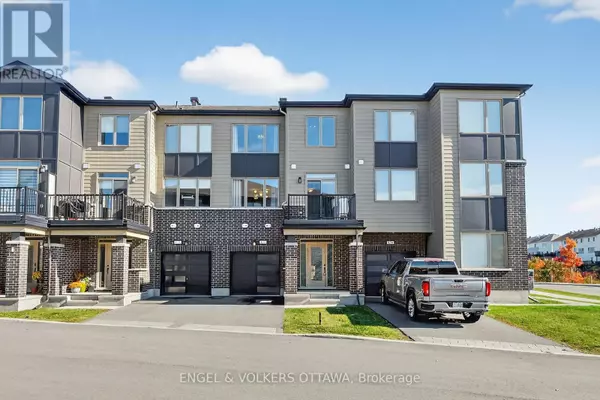 827 KINIW PRIVATE SE, Ottawa, ON K1K5A3
