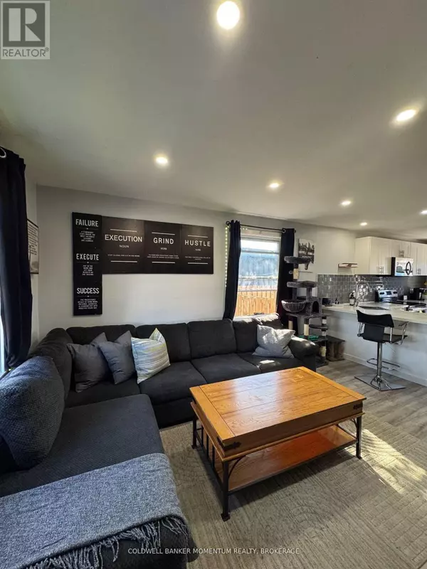 St. Catharines (e. Chester), ON L2P2P9,16 PRINCESS STREET