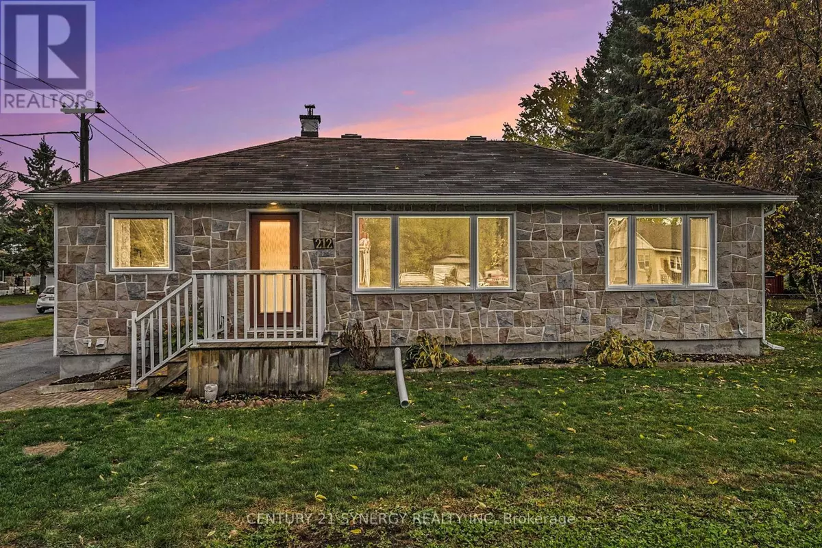 North Grenville, ON K0G1J0,212 MALEY STREET