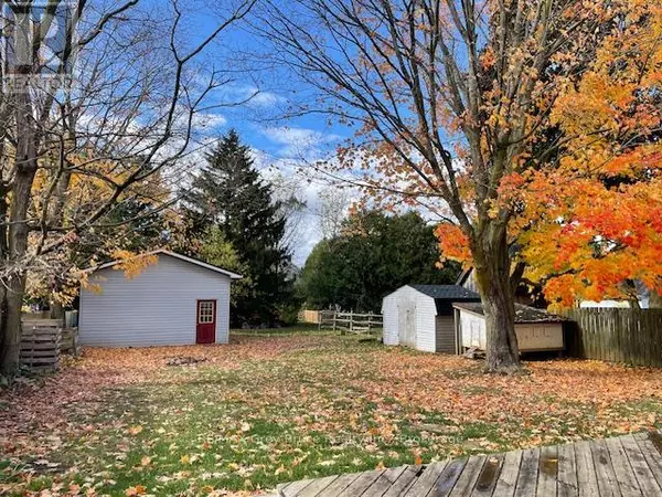 Owen Sound, ON N4K3G3,1582 9TH AVENUE E