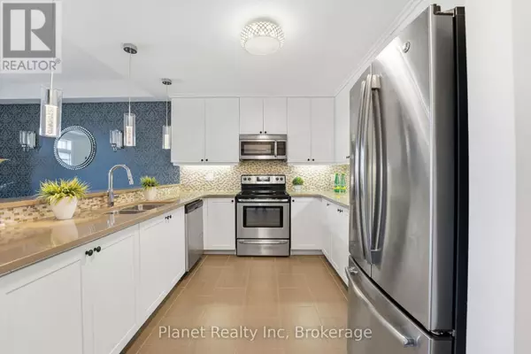 Guelph (pineridge/westminster Woods), ON N1L0K8,2 Colonial DR #204