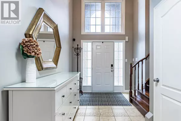 Hamilton (lakeshore), ON L8E0A4,28 SPRINGBREEZE HEIGHTS W