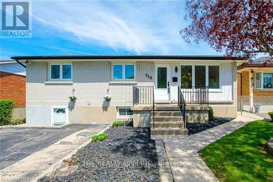 London East (east C), ON N5Y1R4,130 Appel ST #Lower