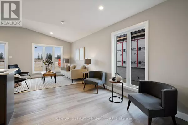 North Middlesex (ailsa Craig), ON N0M1A0,9 POSTMA CRESCENT